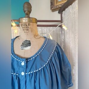 Vintage Cornflower Blue and White Butterfly House Dress Farmhouse Size XLarge 🦋